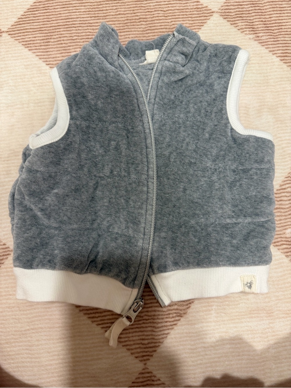Kids Grey Sleeveless Zip-Up Fleece Vest
